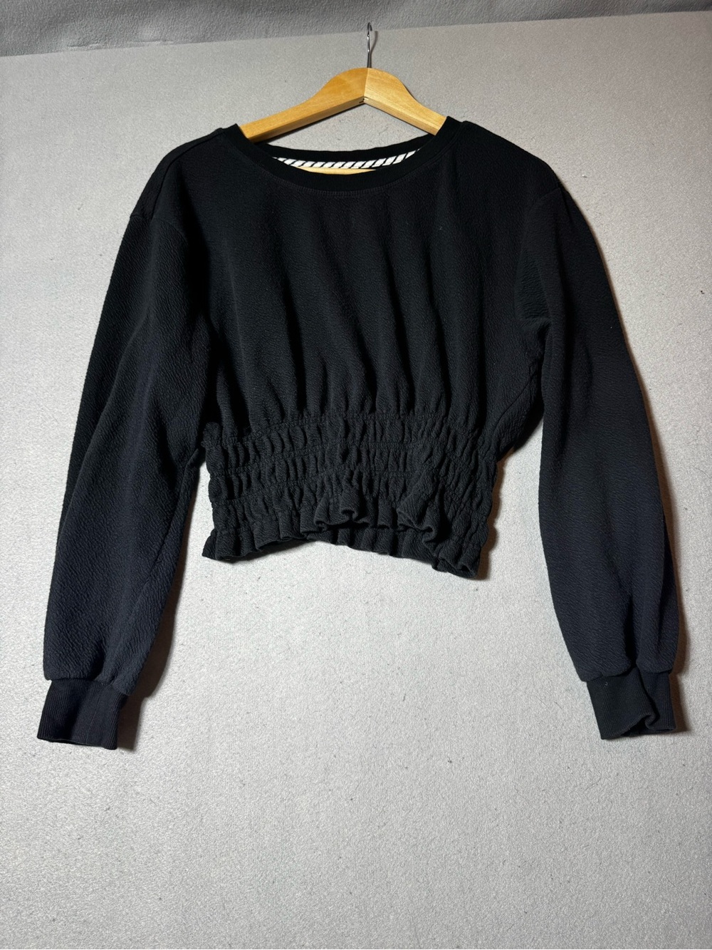 Maeve by Anthropologie Black Smocked Waist Cropped Pullover Medium